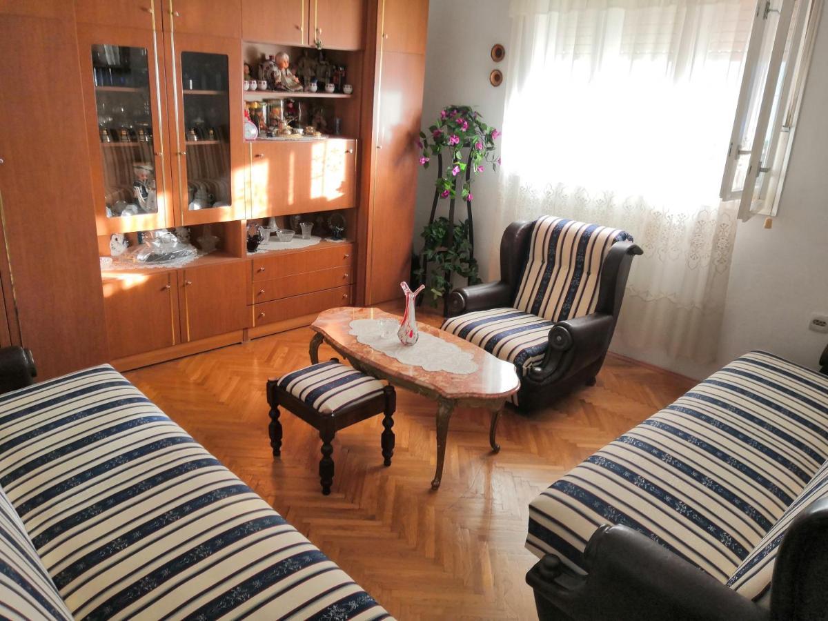 Kuca Mijalkovic Apartamento Pirot Exterior foto